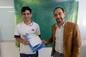 Brandon con Mauricio García