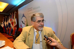 Roberto Escalante Semerena