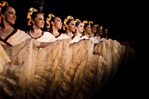 La organización corre a cargo del Ballet Folklórico UV