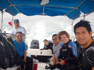 Vivianne Solís participa en una investigación sobre el arrecife Tuxpan