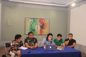 Mesa de debate “Estetizar la política y politizar el arte”