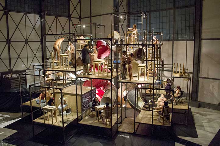 Psico/Embutidos, espectáculo escénico interactivo