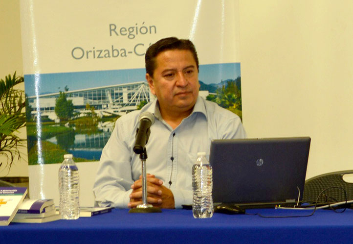 Rafael Vela Martínez