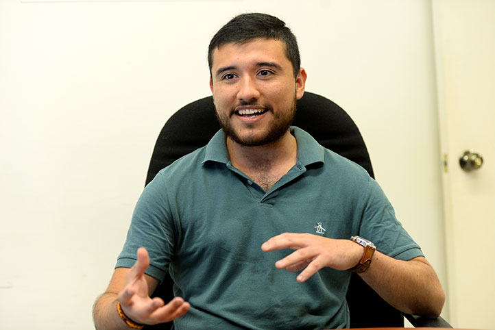 Erick Burgueño Salas cursará un posgrado en Alemania