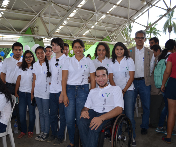 Más de dos mil estudiarán en Poza Rica-Tuxpan