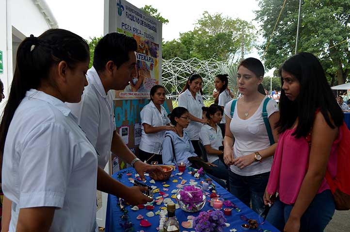 En Poza Rica mostraron los beneficios de la aromaterapia