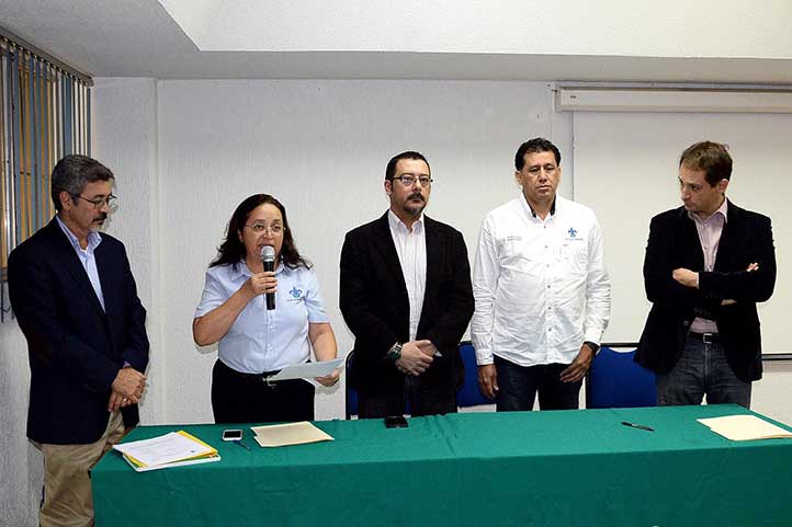 Participantes del Simposio Internacional de Investigaciones Biológicas 