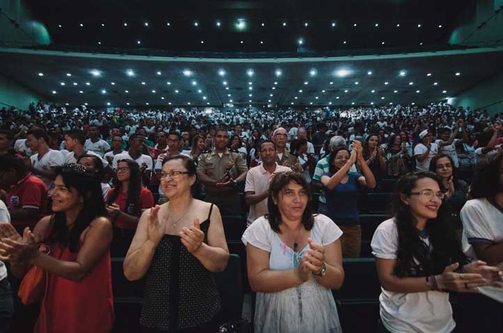 El público la ovacionó de pie