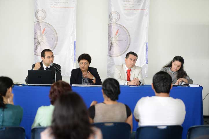 Participantes de la mesa “Apoyo a la formación integral de los estudiantes”