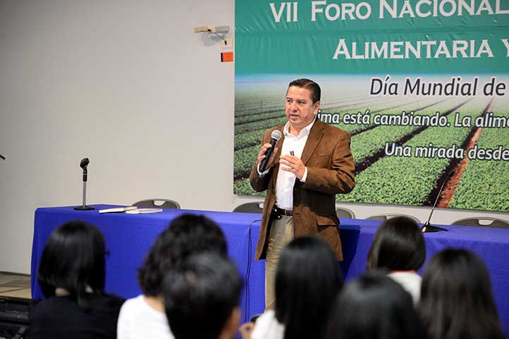 Rafael Vela Martínez