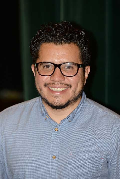 "El arquitecto tiene que tomar las herramientas que le dio la escuela para poder servir a la sociedad”