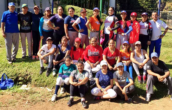 Las jugadoras provienen de las regiones Poza Rica-Tuxpan, Veracruz, Coatzacoalcos-Minatitlán y Xalapa