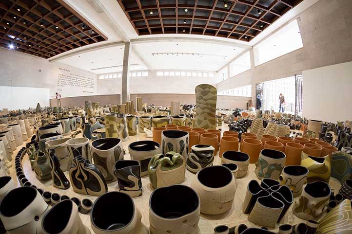 Autorretrato, de Gustavo Pérez, en la Sala de Exposiciones Temporales