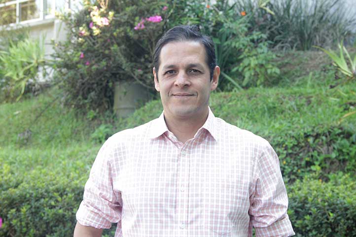 Ernesto Ruelas Inzunza