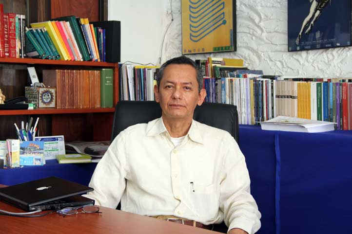 Agustín del Moral Tejeda, editor responsable de la colección