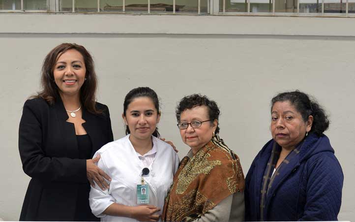 Sandra Vázquez, Andrea Delgado, Ascención Jarvio y Gloria Mendoza