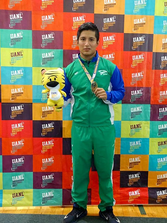 Gabriel Luna Castillo, oro en lucha