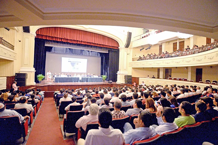 Aspecto del foro “Internacionalización curricular en las carreras de ingeniería como factor de calidad global”