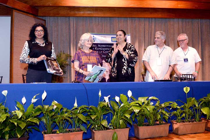 Ana Salazar, Miriam Kaiser, Sara Ladrón de Guevara, Vincent Cianni y Christopher Pool