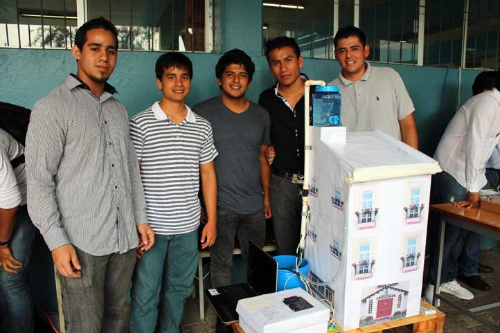 Prototipo de captación de lluvia por sistema de bombeo