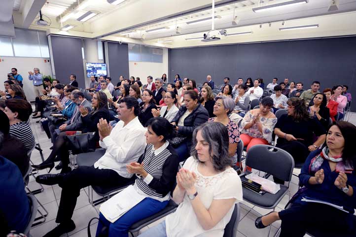 Integrantes de IES de la zona Sur-Sureste en el 1er Seminario InnUVa