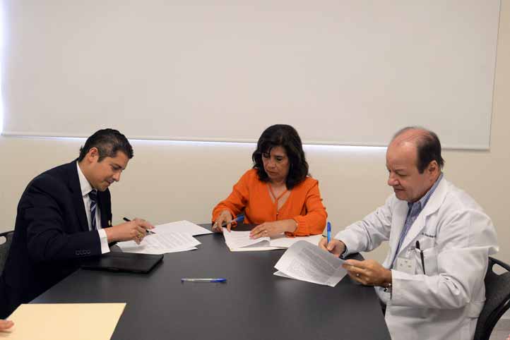 Los directores de Enfermería, Bioanálisis y la CUSRS signaron convenio