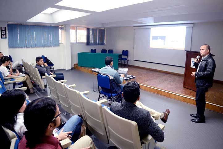 Pascual Linares Márquez, catedrático de la Facultad