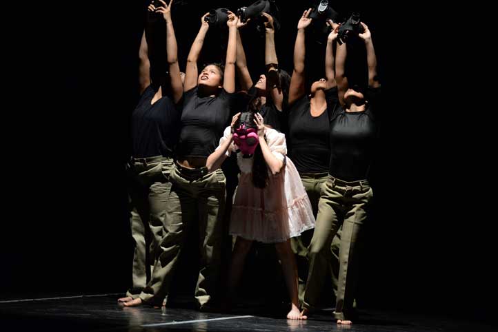 Alumnas de la UANL participaron con Exit