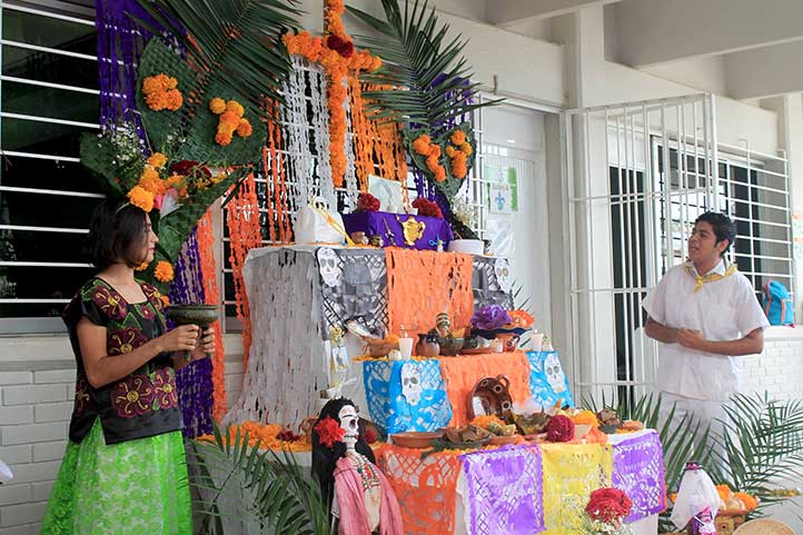 Colorido festejo en Enfermería-Minatitlán
