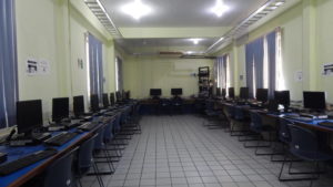 Aula virtual (centro de cómputo)