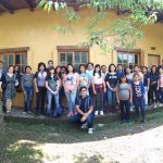 Imagen Maestro y Estudiantes de la experiencia educativa «Investigación e Intervención en procesos comunitarios y medio ambiente»  visitaron la Casa UV Coyopolan